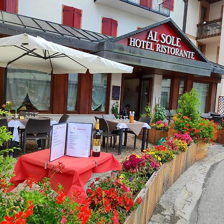 Al Sole Hotel Ristorante Dal 1870 피에베디카도레 외부 사진