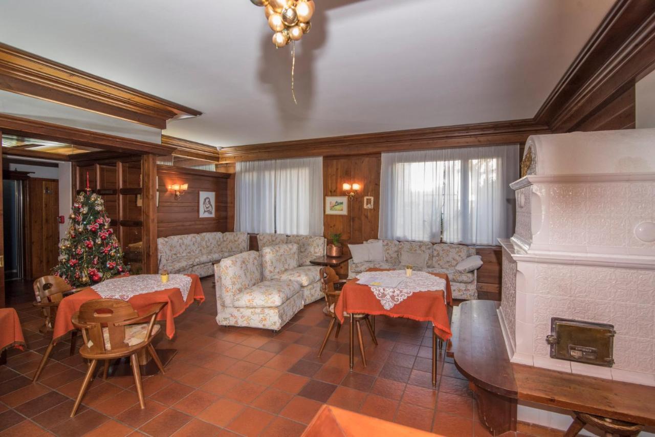 Al Sole Hotel Ristorante Dal 1870 피에베디카도레 외부 사진