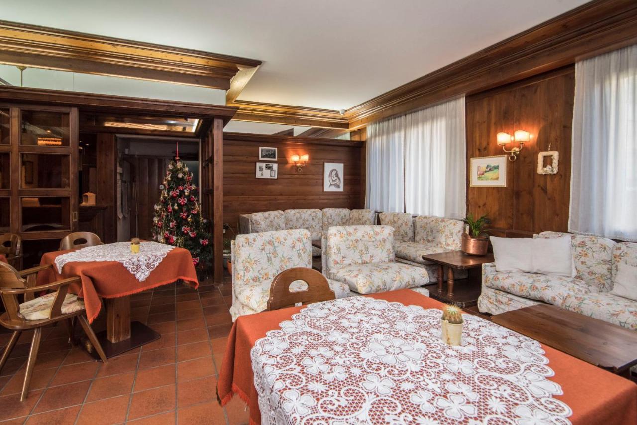 Al Sole Hotel Ristorante Dal 1870 피에베디카도레 외부 사진