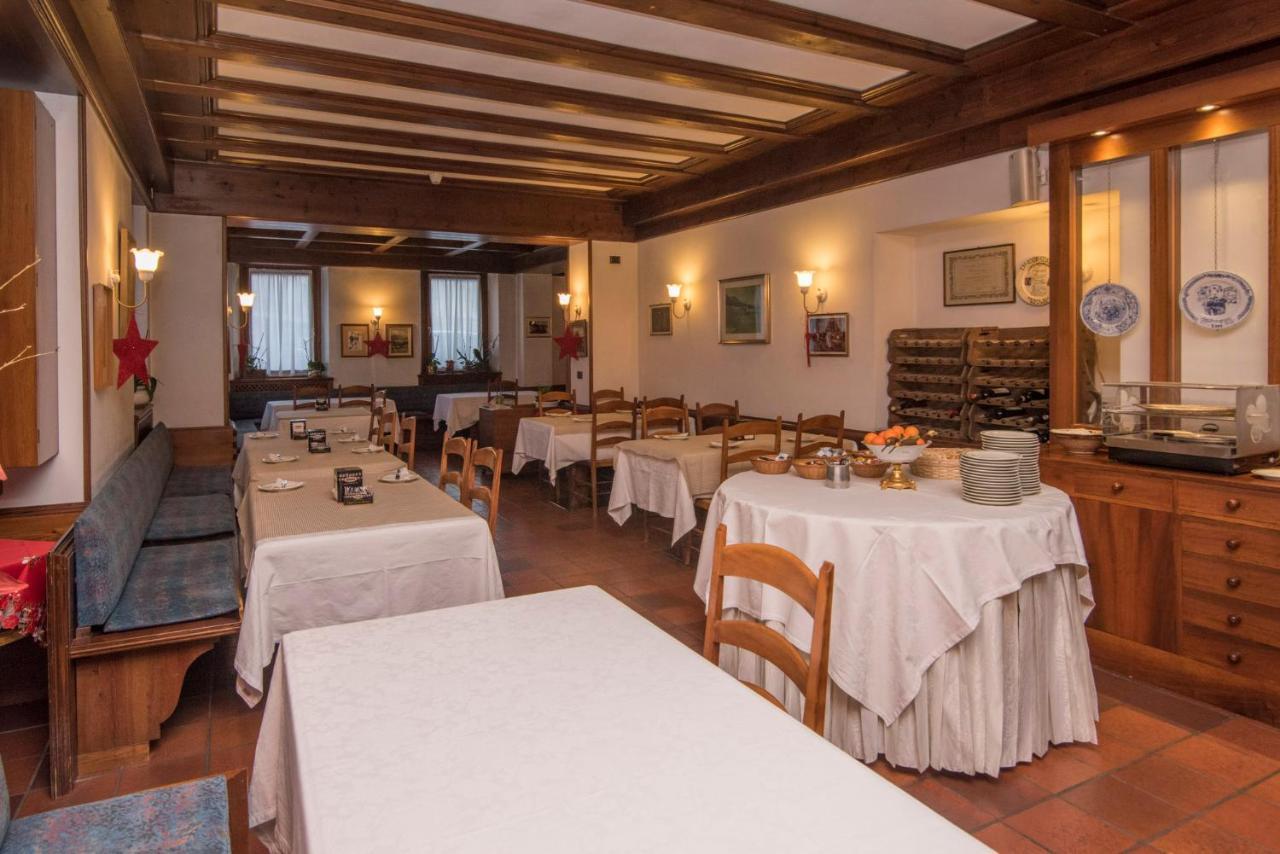Al Sole Hotel Ristorante Dal 1870 피에베디카도레 외부 사진