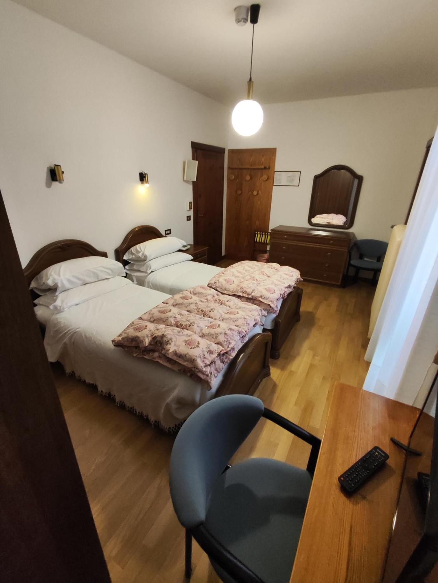 Al Sole Hotel Ristorante Dal 1870 피에베디카도레 외부 사진