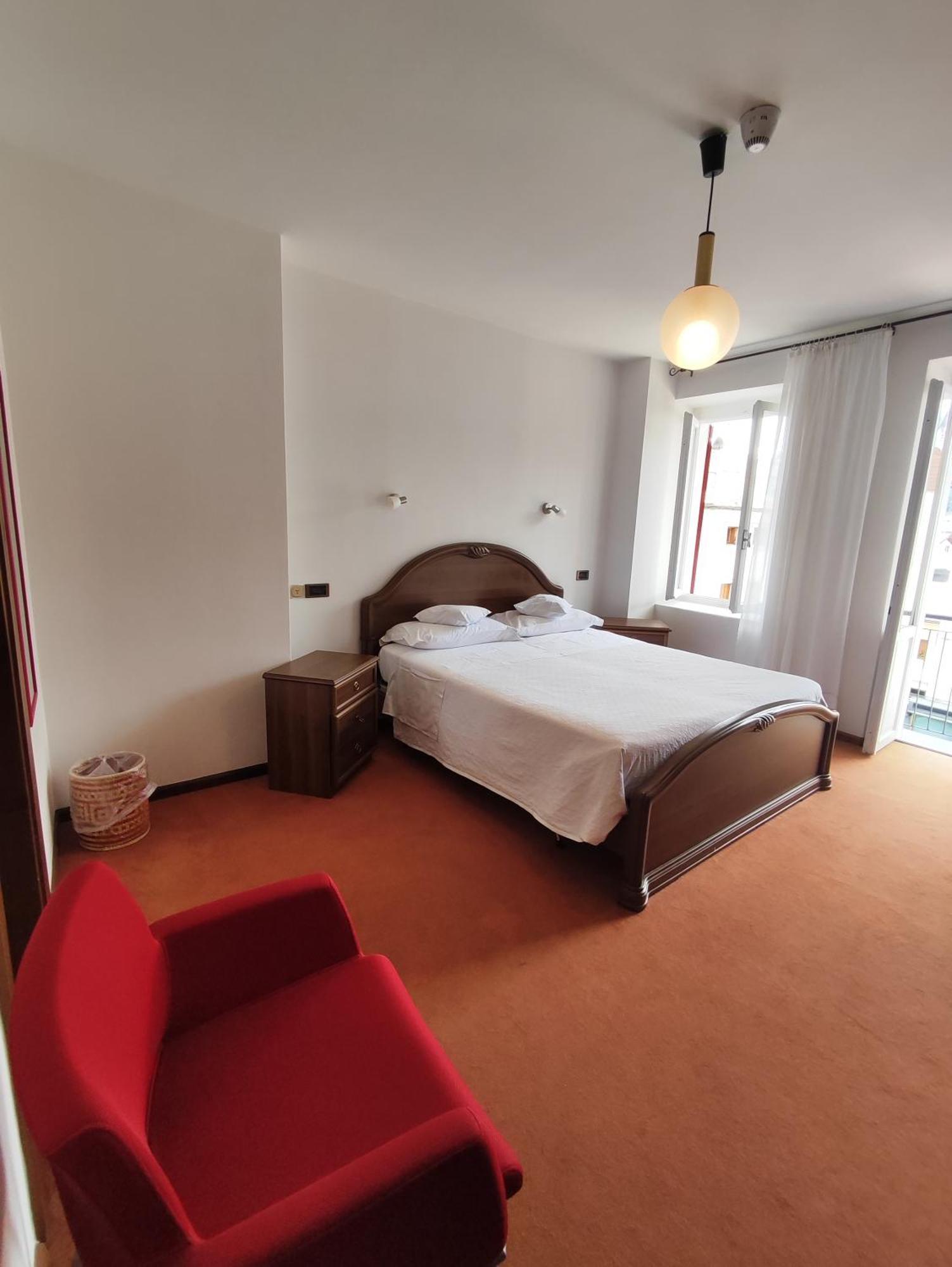 Al Sole Hotel Ristorante Dal 1870 피에베디카도레 외부 사진
